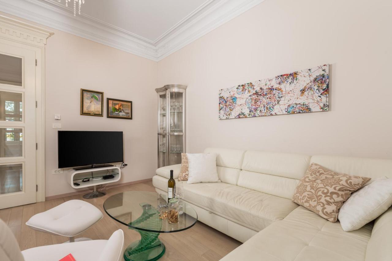 Villa Sokol Apartments Opatija Center Extérieur photo