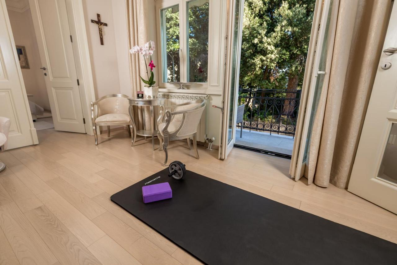 Villa Sokol Apartments Opatija Center Extérieur photo