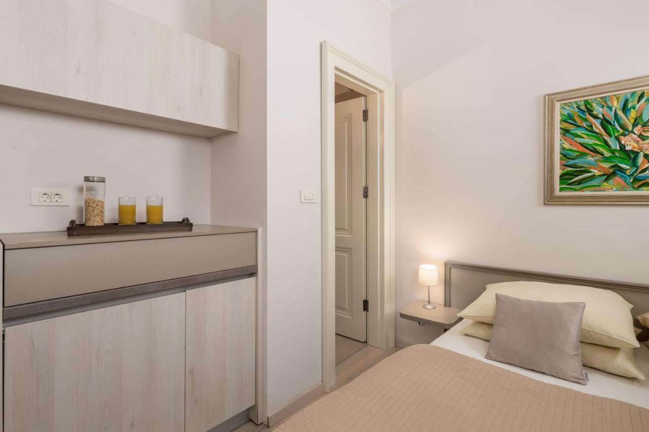 Villa Sokol Apartments Opatija Center Extérieur photo